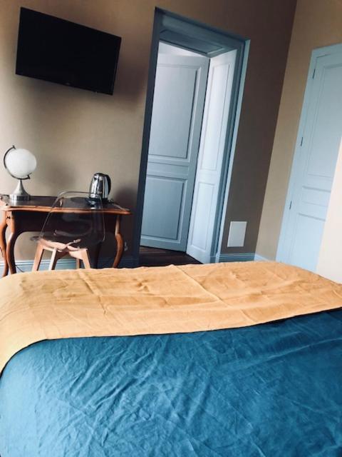 Le Logis D'Augustin Bed & Breakfast Мон дьо Марсан Екстериор снимка