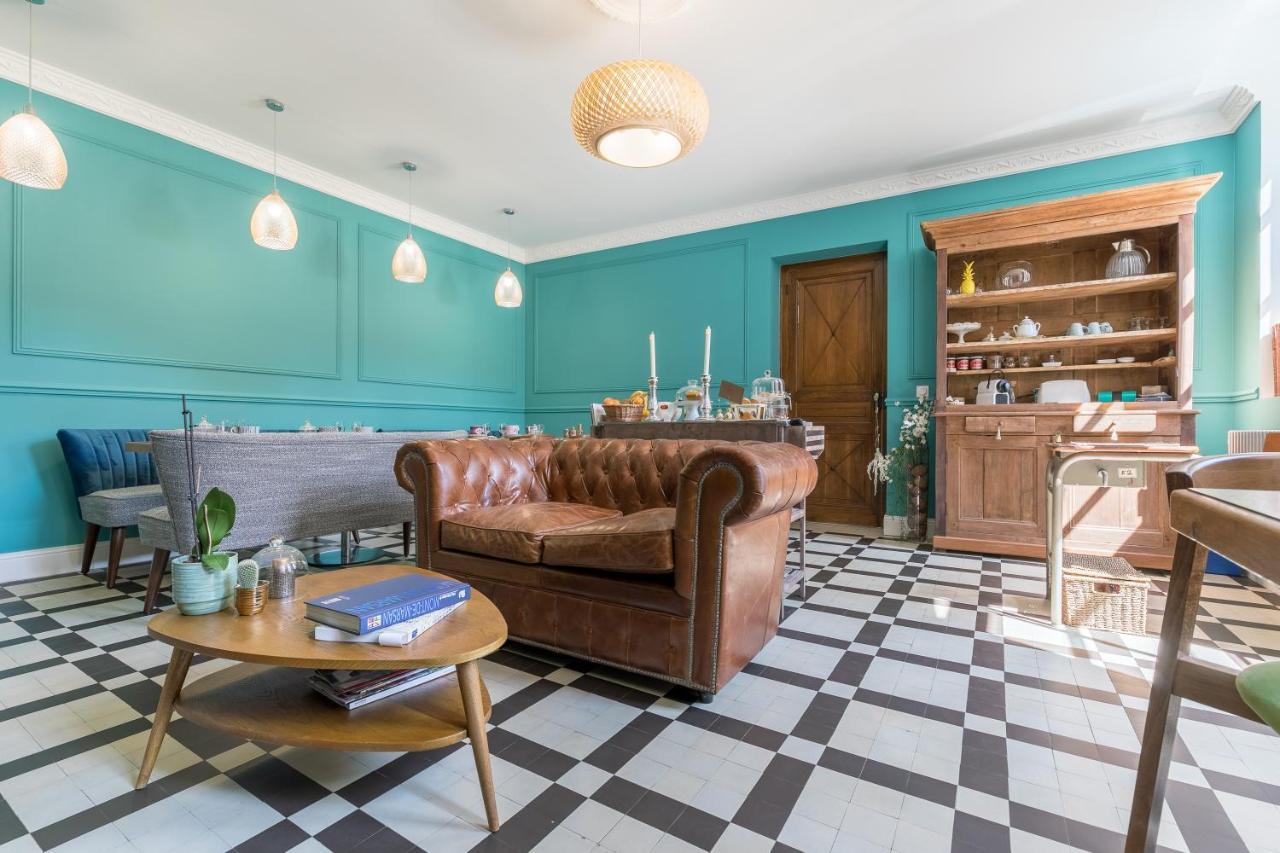 Le Logis D'Augustin Bed & Breakfast Мон дьо Марсан Екстериор снимка